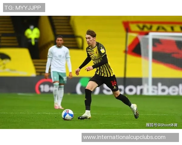 曼彻斯特城主场迎战沃特福德全力争胜展现冠军气质